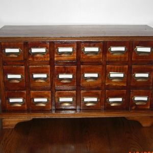 VICTORIAN APOTHECARY CABINET